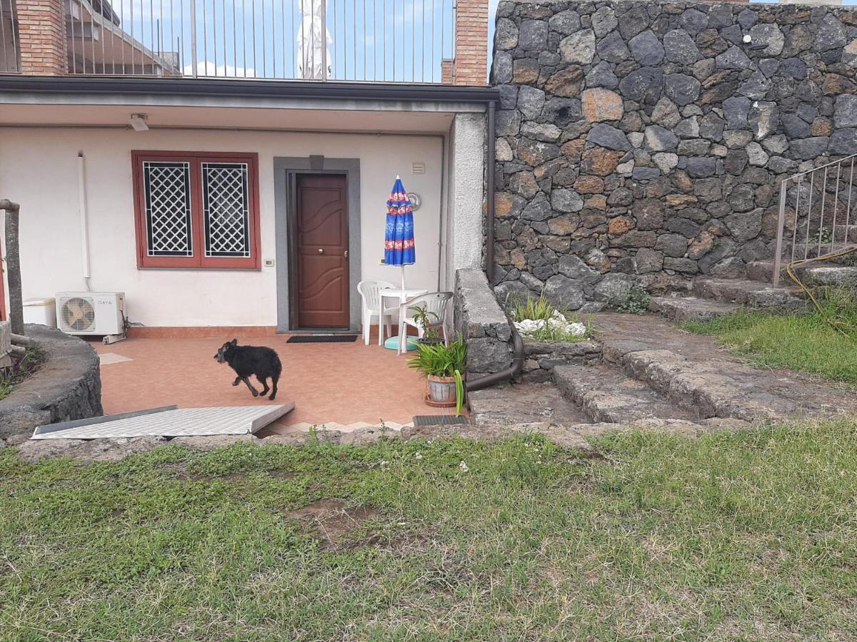 Holiday House Start Point Apartment Aci Bonaccorsi Exterior photo