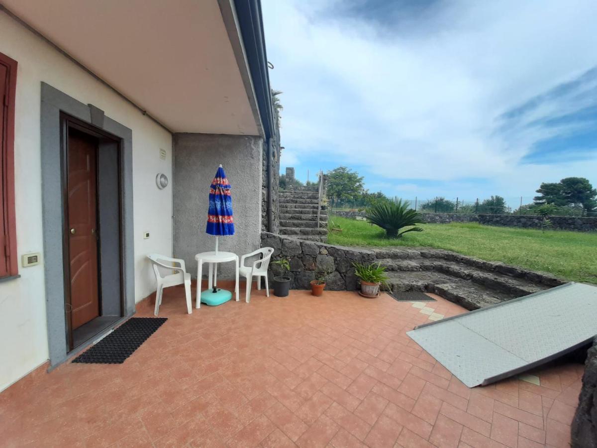 Holiday House Start Point Apartment Aci Bonaccorsi Exterior photo